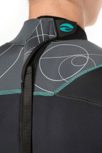 Bare 2mm Elate Shorty Women's Wetsuit - Image 4