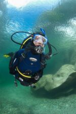 PADI Peak Performance Buoyancy - Image 2