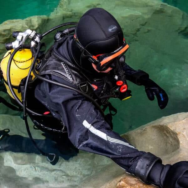 Drysuit Pool, Vancouver Diving Locker, Canada