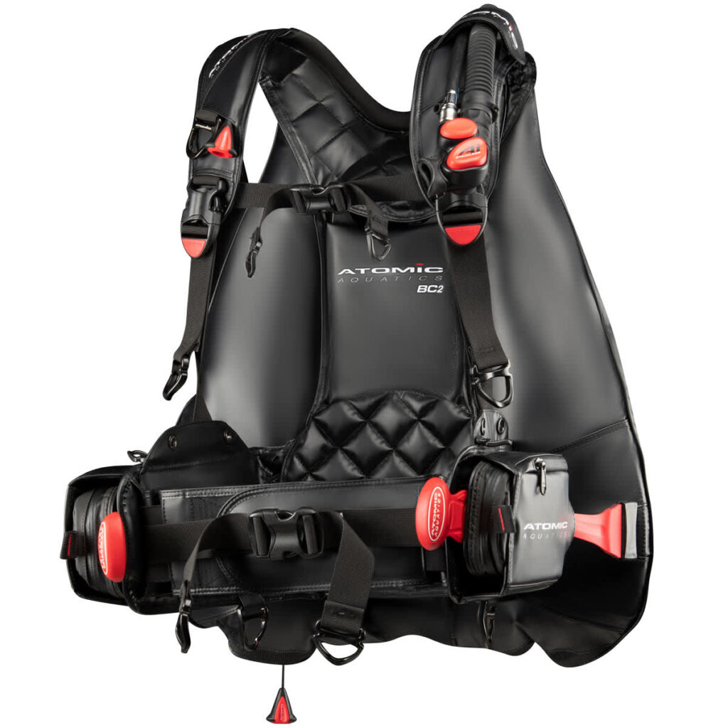 How To Choose A Bcd, Vancouver Diving Locker, Canada